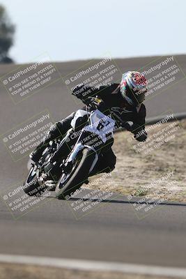 media/Nov-02-2025-Lets Ride (Sun) [[f7a3caa734]]/C Group/1240pm (Turn 2 Outside)/